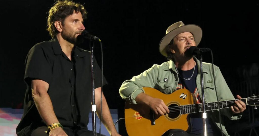 bradley cooper pearl jam